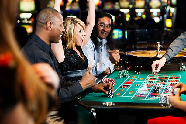 spruki live blackjack table on mobile phone screen